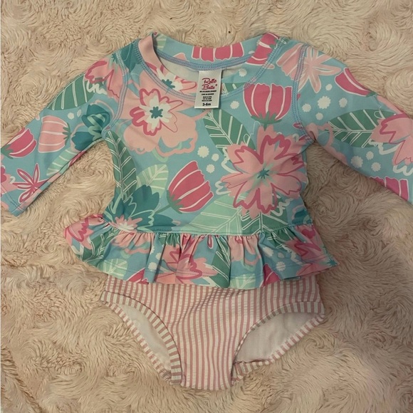 Like new 2 piece Rufflebutts swim 3-6 months - Picture 3 of 4